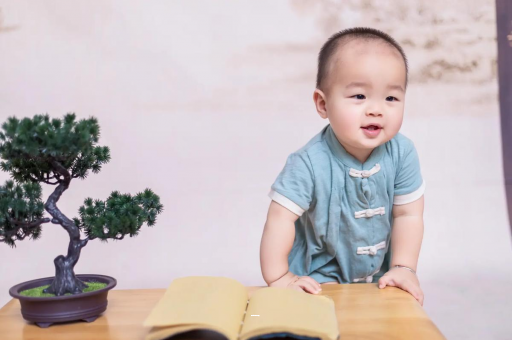 迁安市孕妇显怀是几个月